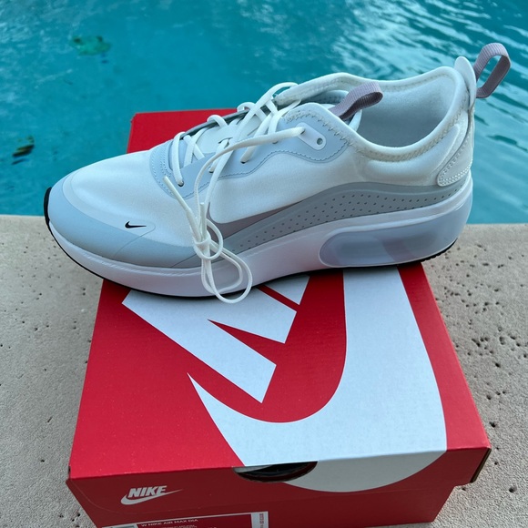 WOMAN NIKE AIR MAX DIA - Picture 3 of 4